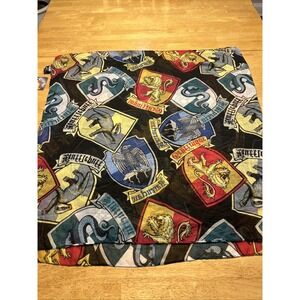 Harry Potter Infinity Scarf BioWorld Hogarts School of Witchcraft And‎ Wizardry